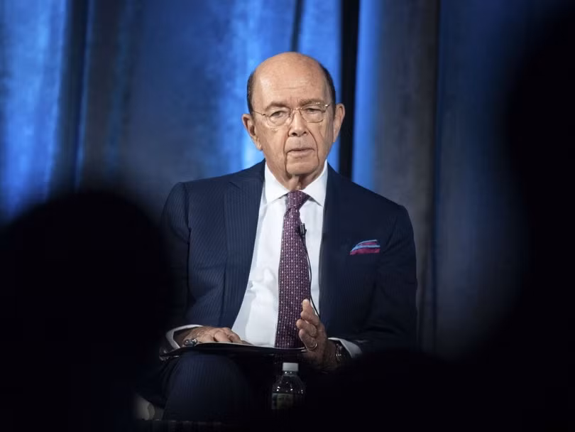Bộ trưởng Thương mại Mỹ Wilbur Ross ngày 7/10 đã tuyên bố đưa 28 cơ quan công an và công ty Trung Quốc vào danh sách đen bị trừng phạt về thương mại.