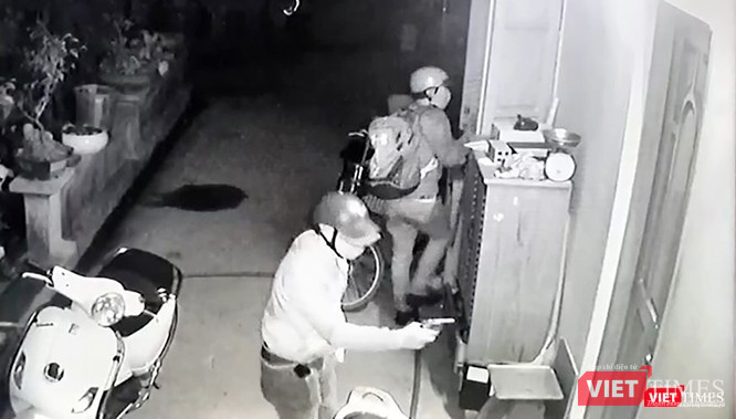 Hình ảnh được camera ghi lại. Hình ảnh được camera ghi lại.