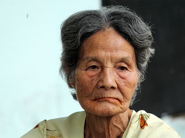 Bà Trần Thị Lê năm nay đã 85 tuổi, vẫn đang lưu lạc tại huyện Nhơn Trạch, tỉnh Đồng Nai.