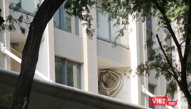 Nhưng đến nay nhiều hạng mục còn thị công dở dang ở các căn hộ.