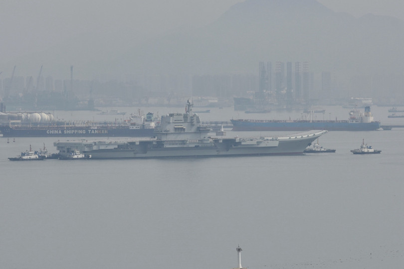 Có tin tàu Sơn Đông bắt đầu ra biển chuyến đầu sau khi vào biên chế.