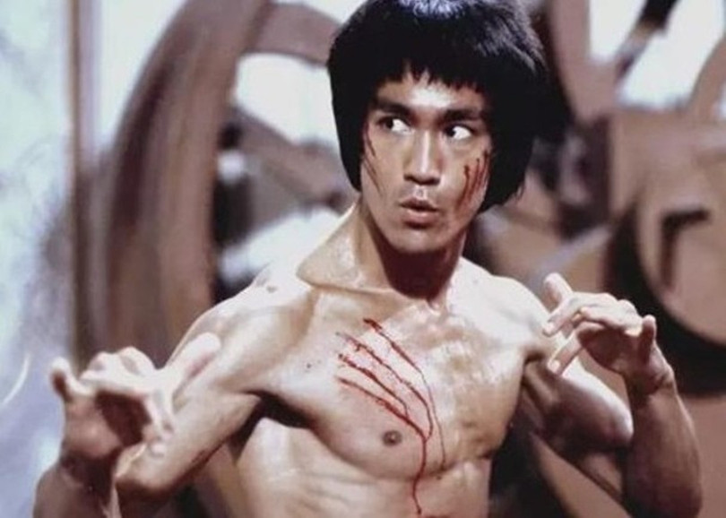 Hình ảnh tiêu biểu của Bruce Le - Lý Tiểu Long trong các bộ phim Kungfu. Hình ảnh tiêu biểu của Bruce Le - Lý Tiểu Long trong các bộ phim Kungfu.