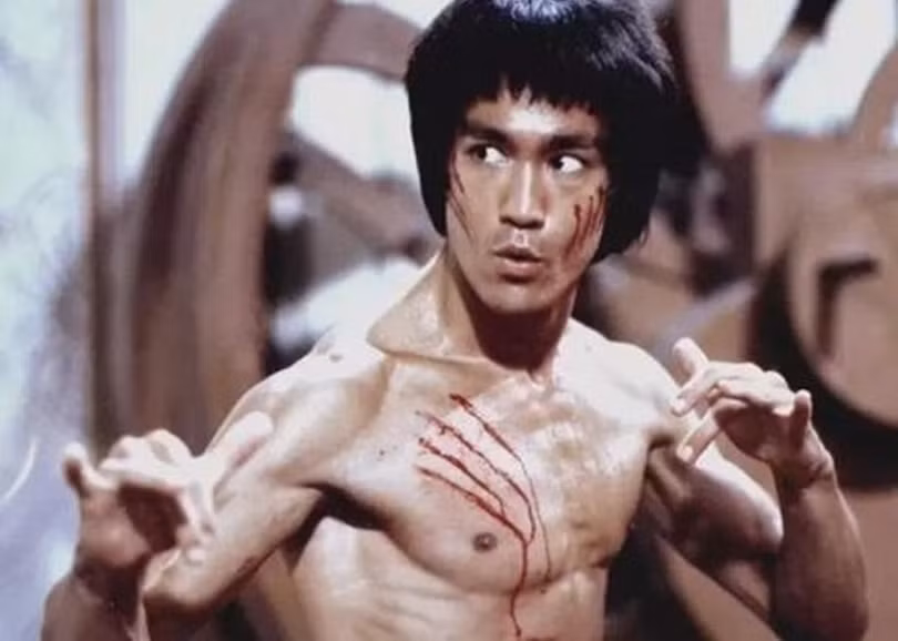 Hình ảnh tiêu biểu của Bruce Le - Lý Tiểu Long trong các bộ phim Kungfu.
