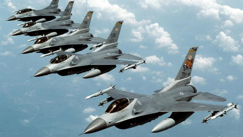 Bất chấp sự phản đối của Trung Quốc, gần đây Mỹ liên tiếp bán vũ khí cho Đài Loan. Bất chấp sự phản đối của Trung Quốc, gần đây Mỹ liên tiếp bán vũ khí cho Đài Loan.