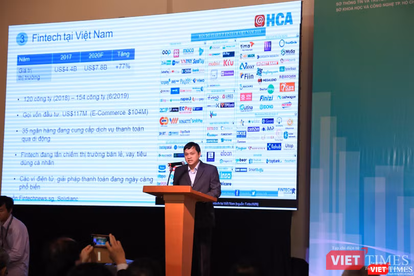 Hội thảo "Tương lai Fintech Việt"