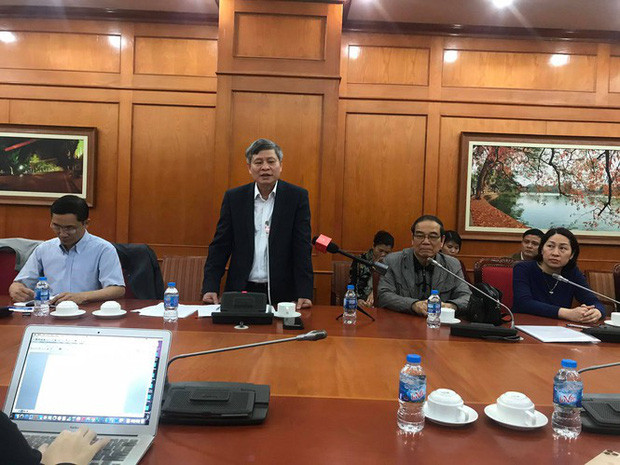 Thứ trưởng Phạm Công Tạc chia sẻ tại buổi làm việc. Ảnh: Nguyễn Hoài