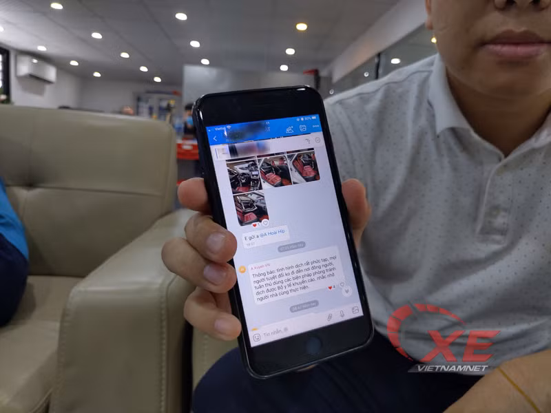 Nhiều sale chuyển sang trao đổi online, kiếm khách từ xa