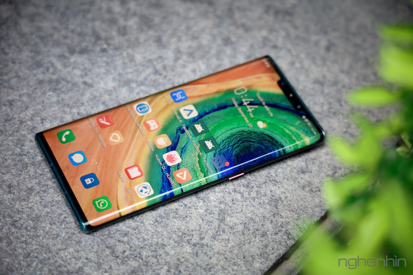 Trên tay Mate 30 Pro vừa về Việt Nam: thiết kế cân đối, nhiều cái mới, giá từ 23 triệu ảnh 3