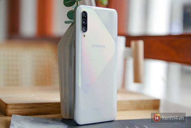 Đánh giá tổng thể Galaxy A50s: Nâng cấp nhỏ - thay đổi lớn - Ảnh 2.