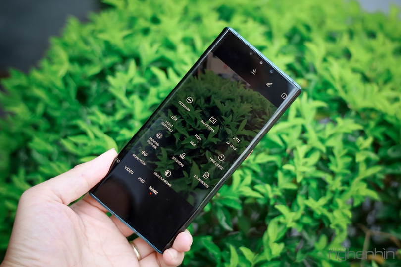 Trên tay Mate 30 Pro vừa về Việt Nam: thiết kế cân đối, nhiều cái mới, giá từ 23 triệu ảnh 8