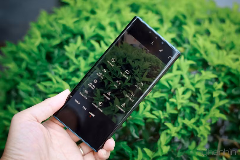 Trên tay Mate 30 Pro vừa về Việt Nam: thiết kế cân đối, nhiều cái mới, giá từ 23 triệu ảnh 8