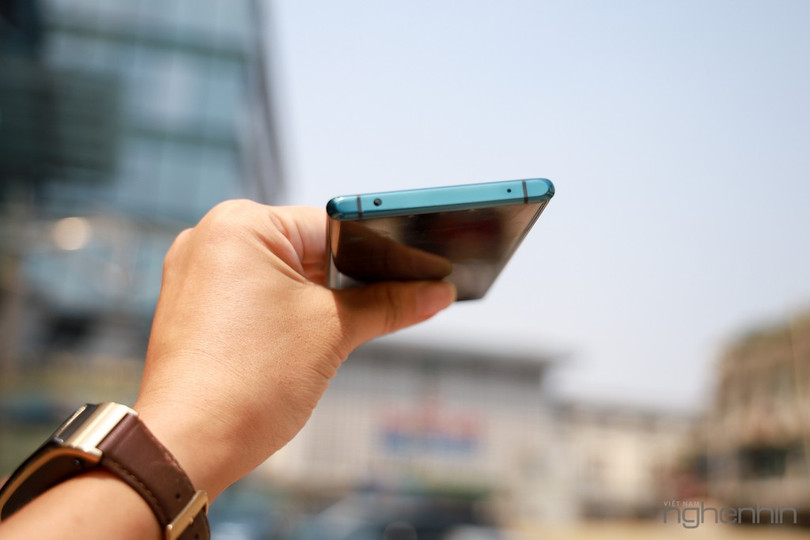 Trên tay Mate 30 Pro vừa về Việt Nam: thiết kế cân đối, nhiều cái mới, giá từ 23 triệu ảnh 15