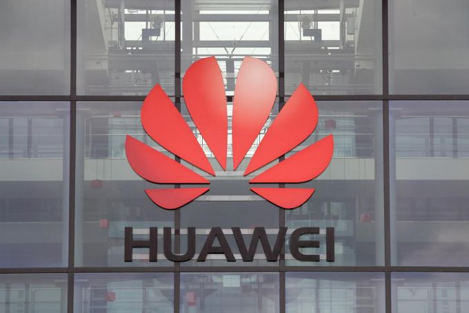 Lệnh cấm là một cú sốc với Huawei nhưng Anh quốc cũng không thoát khỏi thiệt hại. Ảnh: BT Ảnh: BT