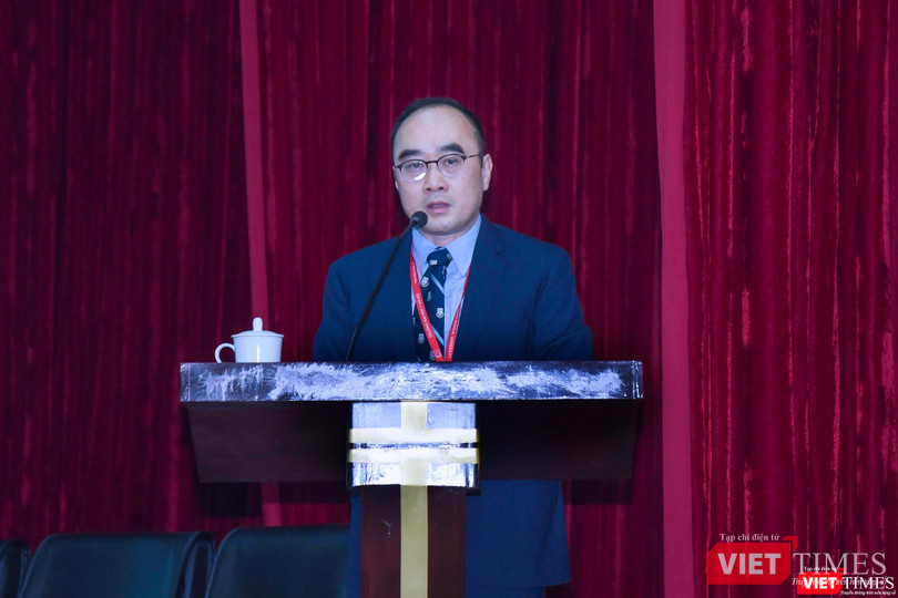 PGS.TS. Lê Minh Giang – Trưởng Phòng Quản lý Đào tạo Sau đại học của Trường Đại học Y Hà Nội - báo cáo kết quả đào tạo thời gian qua PGS.TS. Lê Minh Giang – Trưởng Phòng Quản lý Đào tạo Sau đại học của Trường Đại học Y Hà Nội - báo cáo kết quả đào tạo thời gian qua