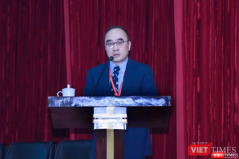 PGS.TS. Lê Minh Giang – Trưởng Phòng Quản lý Đào tạo Sau đại học của Trường Đại học Y Hà Nội - báo cáo kết quả đào tạo thời gian qua