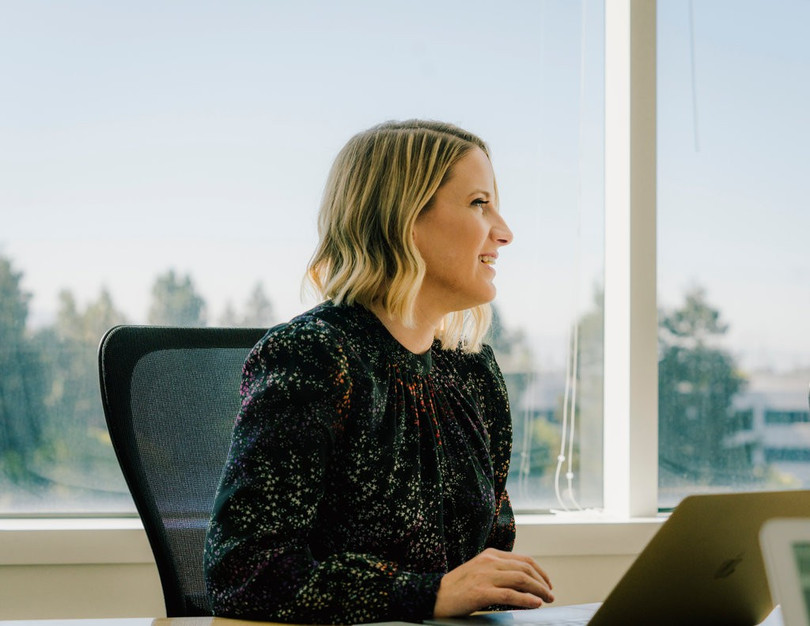 Lauren Kern, tổng biên tập của Apple News, sẽ giúp xác định bài viết nào nhận được vị trí chính trên ứng dụng mới. Ảnh: NYTimes Lauren Kern, tổng biên tập của Apple News, sẽ giúp xác định bài viết nào nhận được vị trí chính trên ứng dụng mới. Ảnh: NYTimes