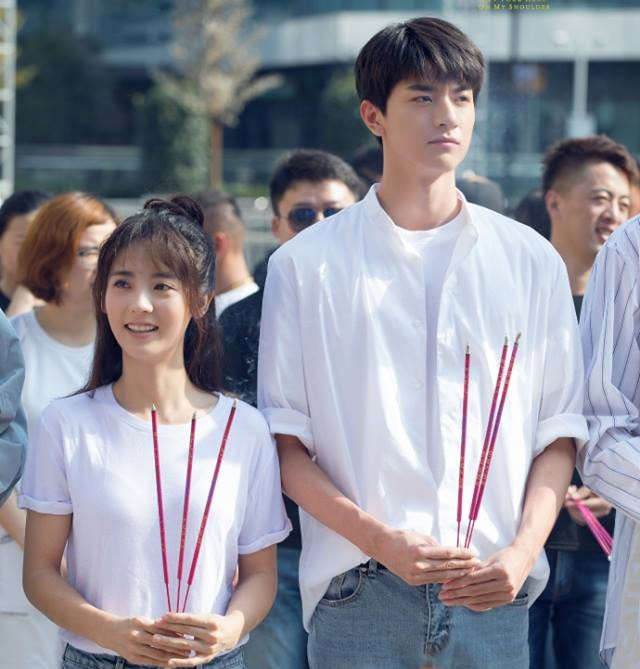 Phim kể về chuyện tình yêu hài hước ngọt ngào giữa Tư Đồ Mạt - cô nàng thực tập sinh của công ty quảng cáo và Cố Vị Dịch chàng mọt sách đam mê vật lý. Ảnh: MDL kể về chuyện tình yêu hài hước ngọt ngào giữa Tư Đồ Mạt - cô nàng thực tập sinh của công ty quảng cáo và Cố Vị Dịch chàng học bá đam mê vật lý. Ảnh: MDL