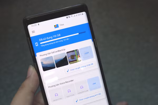 Tính năng chính của Files là giúp dọn dẹp rác để giải phóng bộ nhớ trên điện thoại. Ảnh: Trọng Đạt Tính năng chính của Files là giúp dọn dẹp rác để giải phóng bộ nhớ trên điện thoại. Ảnh: Trọng Đạt