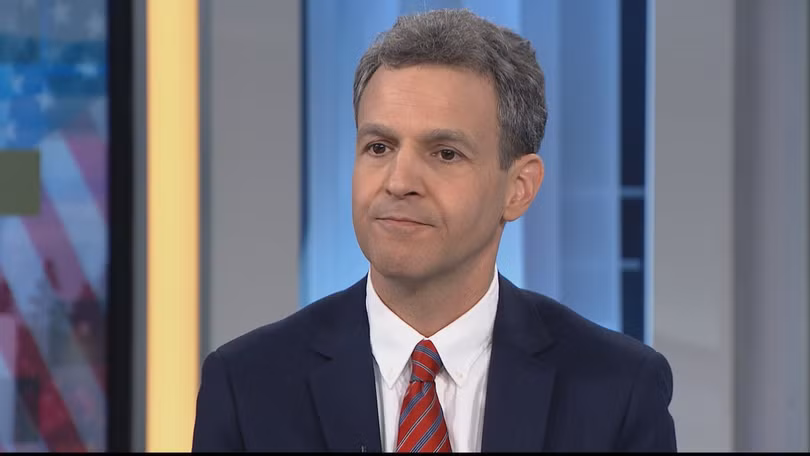 Ông Roland Paris, cựu cố vấn chính sách ngoại giao của thủ tướng Canada: hành động gây sức ép với chính phủ Canada của Trung Quốc là vô nghĩa.