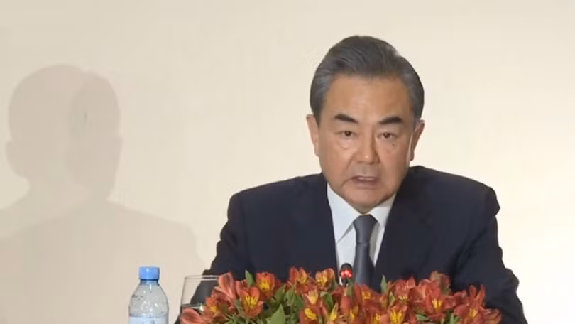 Ông Vương Nghị họp báo tuyên bố đầy lạc quan về kết quả hội đàm.