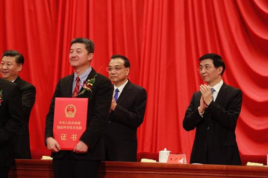 Ông Trương Thủ Thịnh đã được trao Giải thưởng thành tựu Khoa học kỹ thuật quốc gia năm 2017 Ông Trương Thủ Thịnh đã được trao Giải thưởng thành tựu Khoa học kỹ thuật quốc gia năm 2017