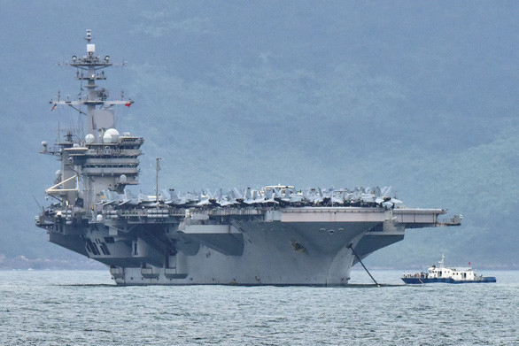 Tàu sân bay của Mỹ USS Theodore Roosevelt cũng trở thành ổ dịch Covid-19 (Ảnh: Reuters) Tàu sân bay của Mỹ USS Theodore Roosevelt cũng trở thành ổ dịch Covid-19 (Ảnh: Reuters)