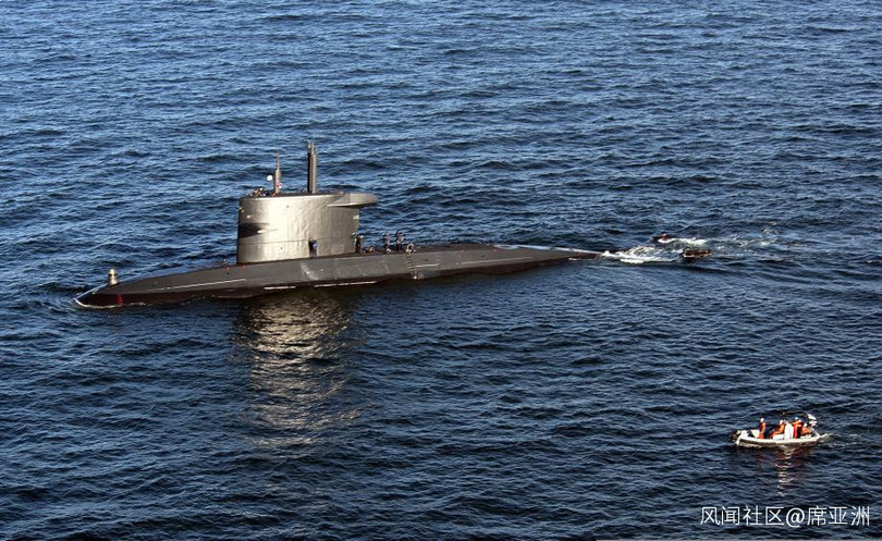 Tàu ngầm Dolphin của Hà Lan đã thành ổ bệnh COVID-19 (Ảnh: Guancha).