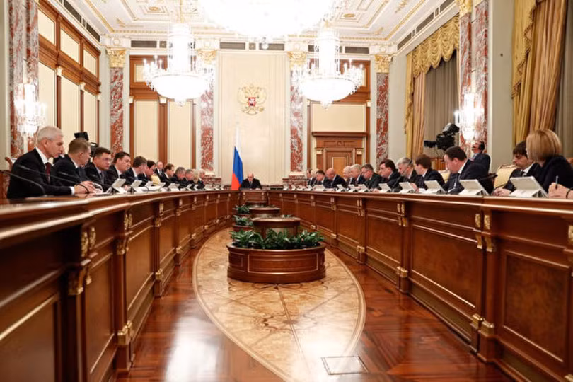 Ngày 30/1, Thủ tướng Nga Mikhail Mishustin chủ trì cuộc họp chính phủ và quyết định đóng cửa biên giới với Trung Quốc để ngăn chặn dịch COVID-19 lây sang (Ảnh: AFP).