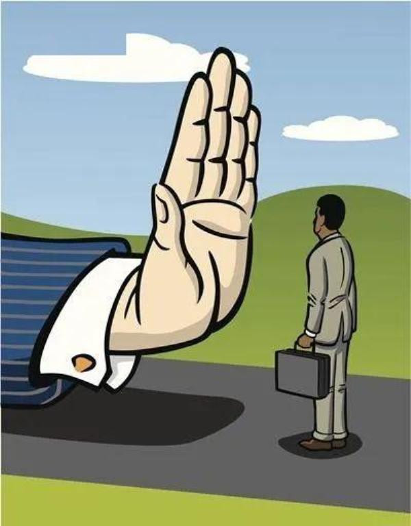 Tranh biếm mô tả tình cảnh hiện nay của những người quê tỉnh Hồ Bắc khi đi xin việc (Ảnh: Toutiao).