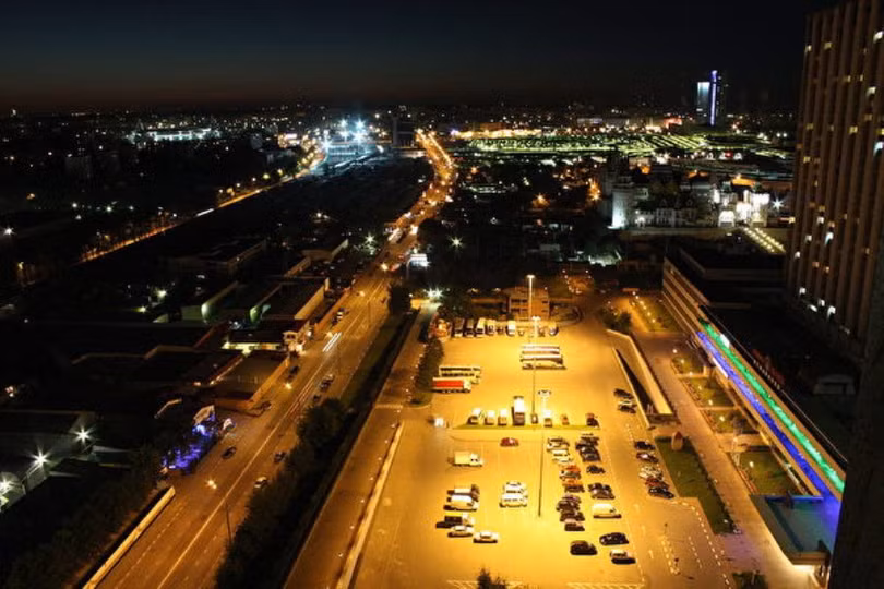 Khách sạn nơi lưu trú của người buôn bán Trung Quốc tại Moscow bị phong tỏa (Ảnh: HK01).