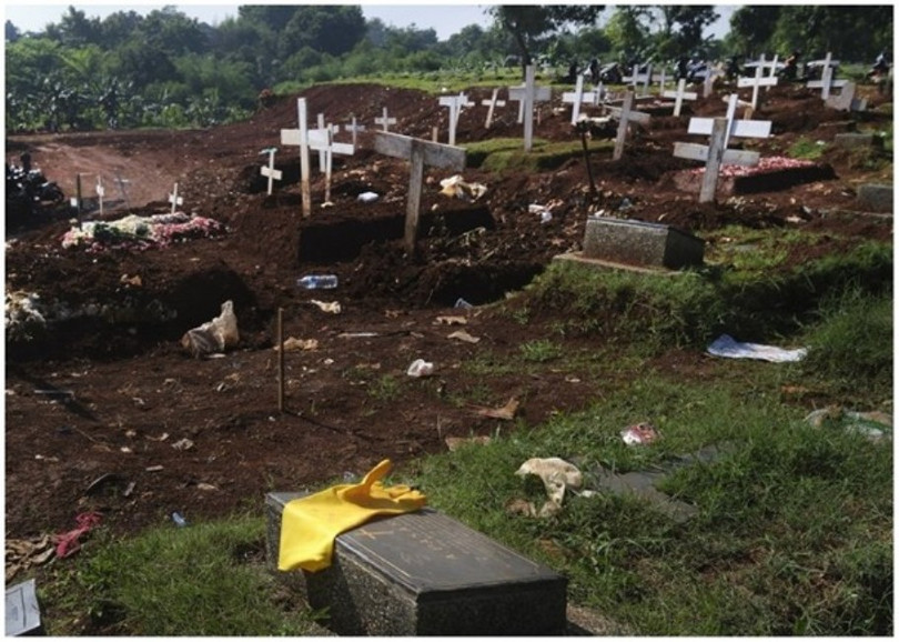 Số người chết ở Jakarta trong tháng 3 tăng đột biến gây hoài nghi về việc chính phủ giấu dịch (Ảnh: DF)