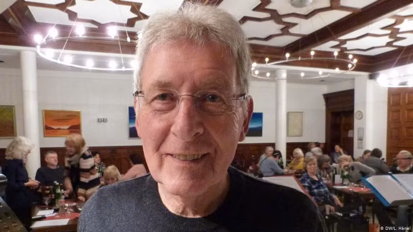 Người già sống trong các viện dưỡng lão là nhóm người có nguy cơ cao trong đại dịch COVID-19 lần này (Ảnh: Deutsche Welle)