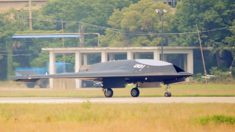 UAV tàng hình Lijian của Trung Quốc (Ảnh: Đa Chiều).