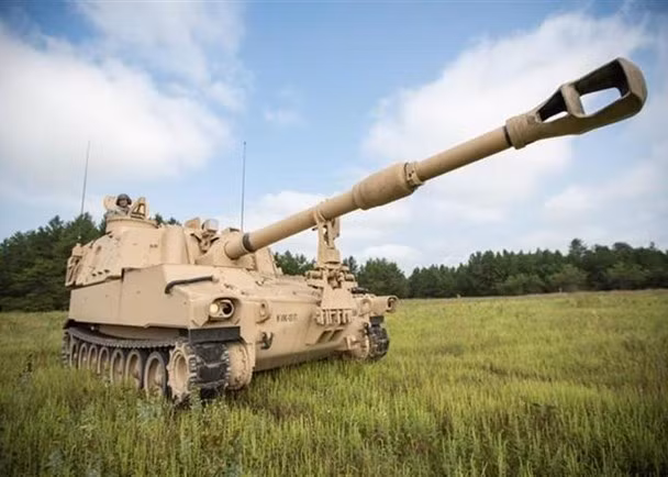 Pháo tự hành M-109A6 Mỹ sẽ bán cho Đài Loan tới đây (Ảnh: Đông Phương).