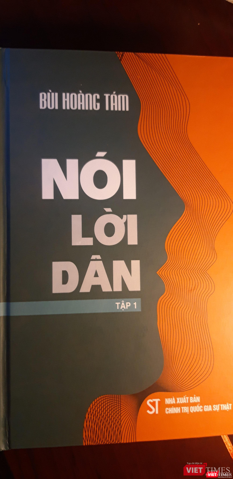 Tác phẩm là tập hợp những bài viết của Bùi Hoàng Tám đăng trên mục BLOG từ 2011- 2016