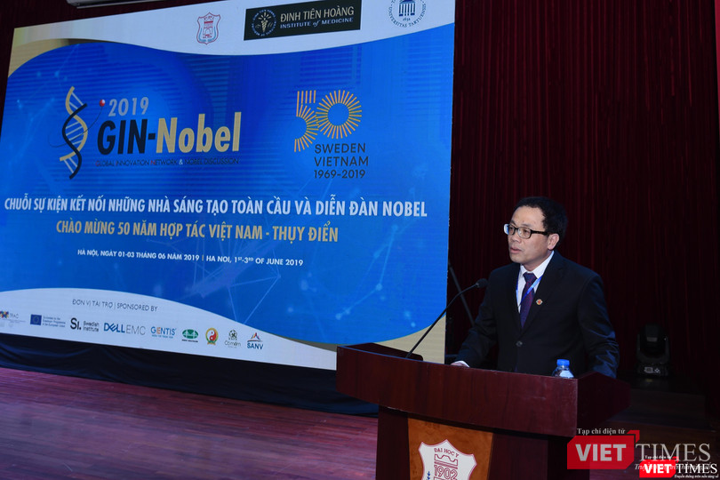 GS. Tạ Thành Văn - Hiệu trưởng Đại học Y Hà Nội, học trò người Việt Nam đầu tiên và xuất sắc của GS. Tasuku Honjo – người được trao giải Nobel Y sinh 2018