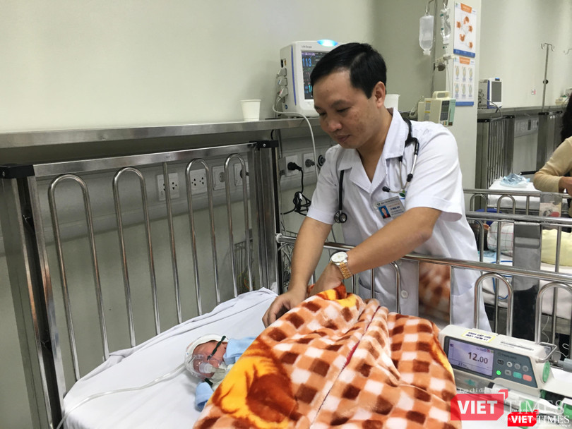 Quy trình chăm sóc trẻ ở Bệnh viện Nhi Trung ương được làm chặt chẽ