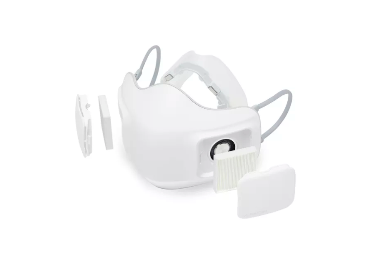 Bên trong khẩu trang của LG có hai bộ lọc để thay thế và quạt có động cơ giúp người dùng thở. (Ảnh: The Verge) Ảnh: The Verge