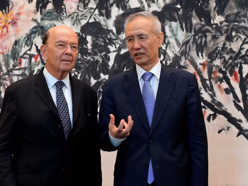Bộ trưởng Thương mại Mỹ Wilbur Ross và Phó Thủ tướng Trung Quốc Lưu Hạc trong 1 cuộc đàm phán mậu dịch hồi tháng 5.2018.
