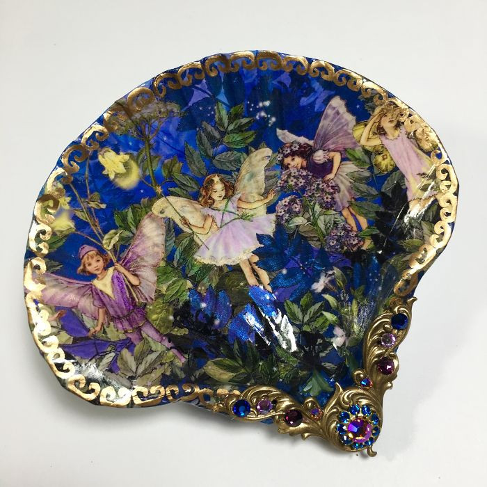 Nghá» sÄ© váº½ trÃªn vá» bíaº¿n chÃºng thÃ&nbsp;nh kho bÃ¡u thá»±c sá»±