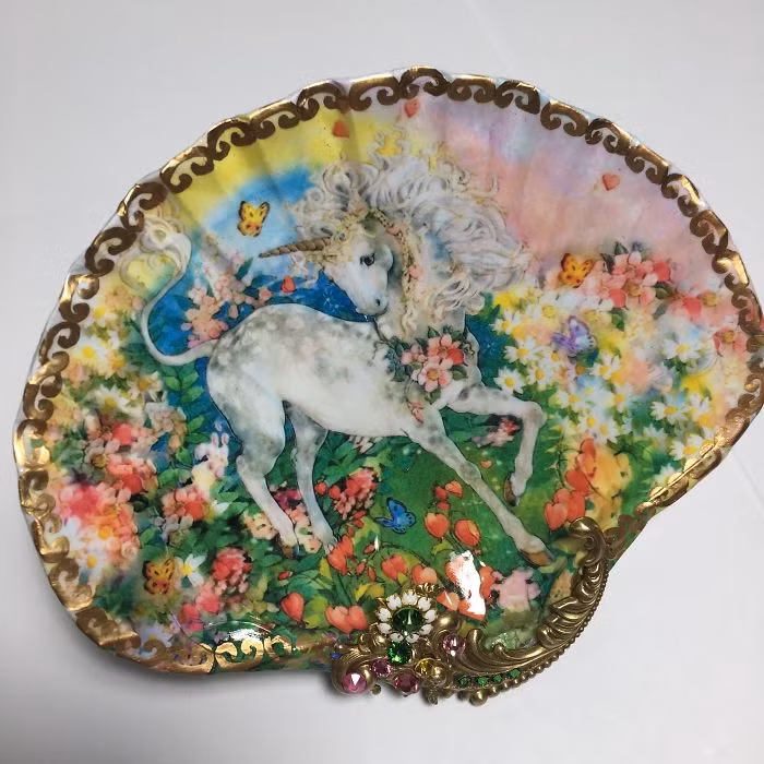 Nghá» sÄ© váº½ trÃªn vá» bíaº¿n chÃºng thÃ&nbsp;nh kho bÃ¡u thá»±c sá»±