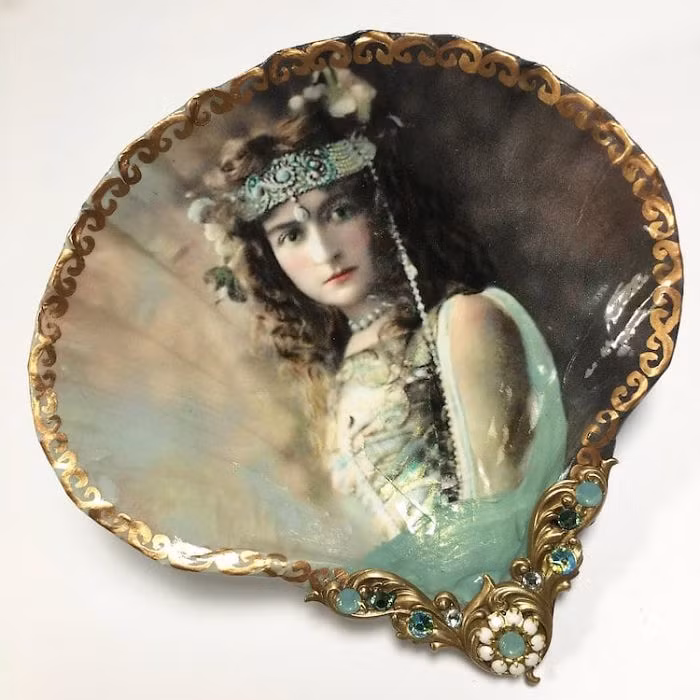 Nghá» sÄ© váº½ trÃªn vá» bíaº¿n chÃºng thÃ&nbsp;nh kho bÃ¡u thá»±c sá»±