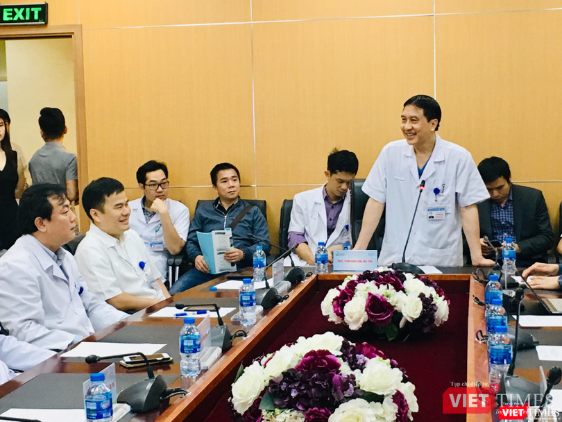 GS. Trịnh Hồng Sơn - Phó Giám đốc Bệnh viện Việt Đức cho biết phẫu thuật chấn thương chỉnh hình là một thương hiệu của Bệnh viện