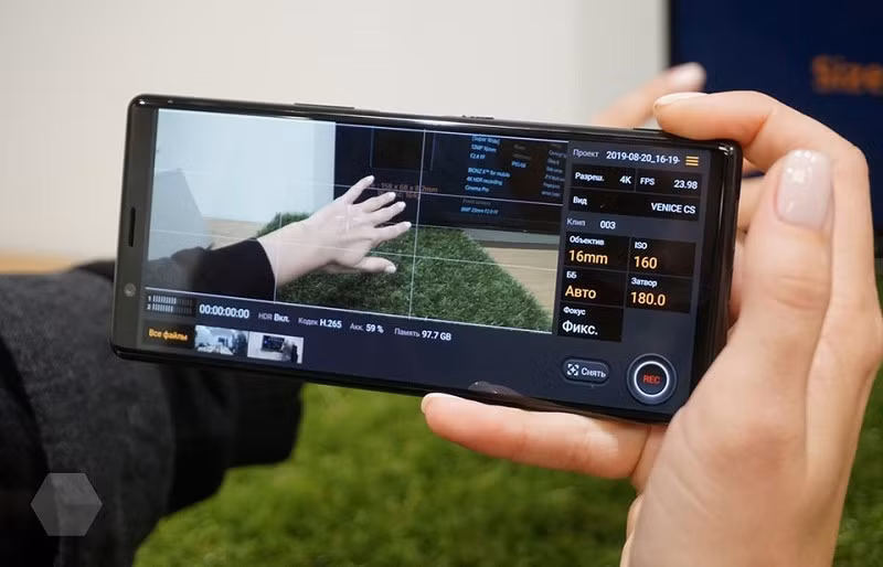 Sony sẽ bán Xperia 5 vào tháng 12, giá 20 triệu tặng quà 3 triệu ảnh 3