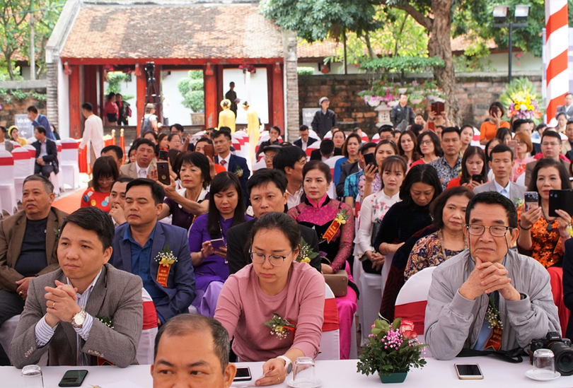 Quang cảnh buổi ra mắt mạng xã hội dayhoc.net.vn