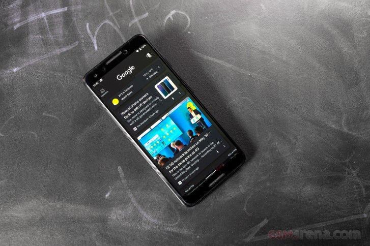 Ảnh: GSMArena Ảnh: GSMArena