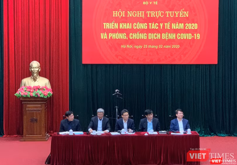 Phó Thủ tướng Vũ Đức Đam chủ trì hội nghị