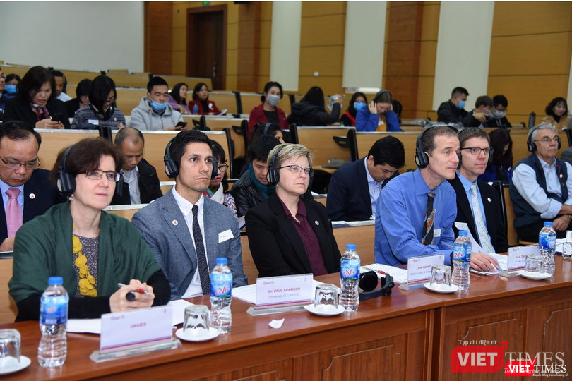 Các đại biểu tham dự hôi thảo 