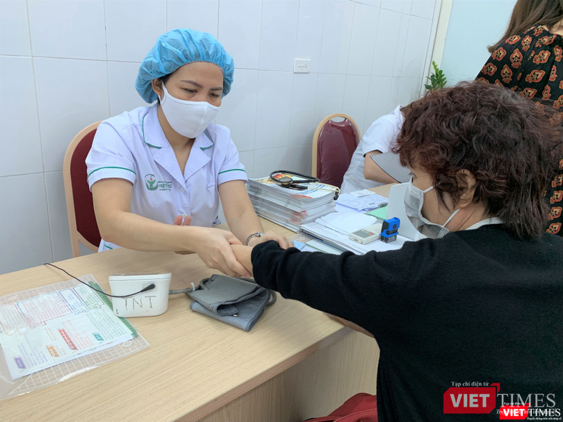 Khám và tư vấn miễn phí về bệnh thận cho người dân tại Bệnh viện Hữu nghị Việt Đức Khám và tư vấn miễn phí về bệnh thận cho người dân tại Bệnh viện Hữu nghị Việt Đức