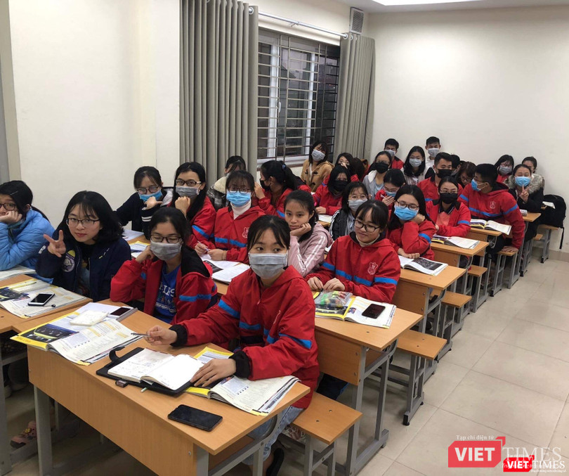 Sinh viên Trường Đại học Y Hà Nội vẫn đi học, dù nhiều trường đại học khác phải nghỉ vì dịch nCoV2019 Sinh viên Trường Đại học Y Hà Nội vẫn đi học, dù nhiều trường đại học khác phải nghỉ vì dịch nCoV2019